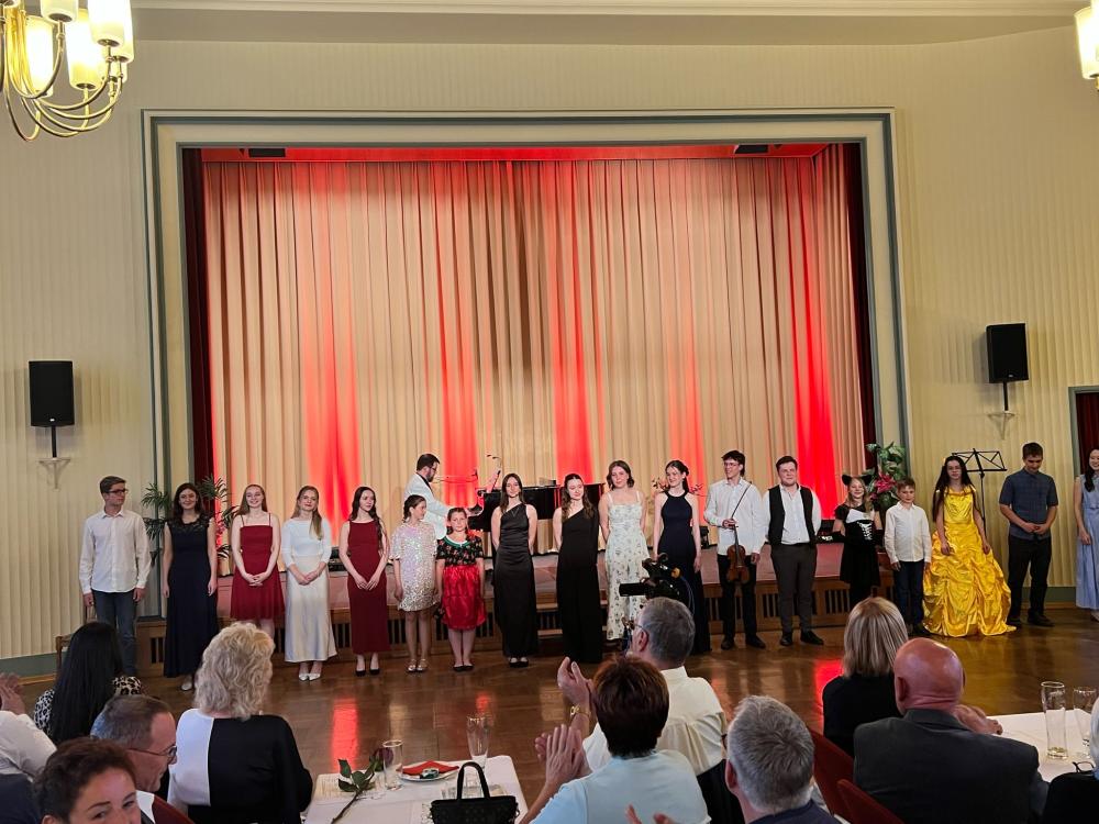 Im Zauberklang der Stimmen Konzert